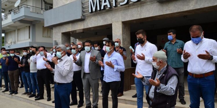 Türkiye’de Covid-19: Son 24 saatte 336 kişi hayatını kaybetti; 28 bin 997 kişinin testi pozitif