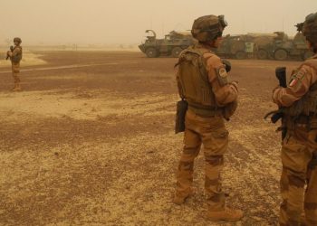Macron: Mali ‘radikal İslam’a yönelirse bu ülkedeki Fransız askerlerini geri çekerim