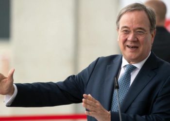 Almanya’da DİTİB’e müfredat için söz hakkı veren ‘Türk Armin’e seçim öncesi eleştiri