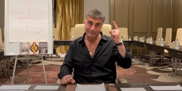 IMDb’de ilk sıraya yükselen ‘Sedat Peker vs AKP’ sayfası kaldırıldı