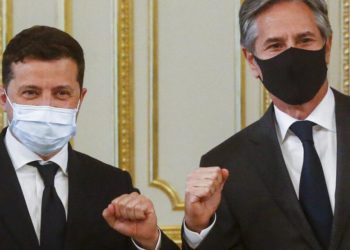 Ukrayna’ya giden ABD Dışişleri Bakanı Blinken, Rusya’yı uyardı: Tehlikeli eylemlerini durdur