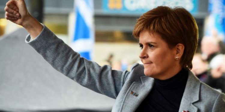 İskoçya’da pandemi sonrası bağımsızlık için referandum sözü