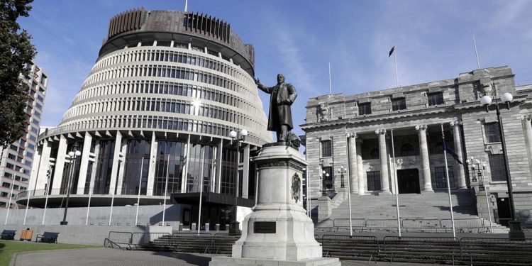 Yeni Zelanda Parlamentosu: Çin, Doğu Türkistan’da ağır insan hakları ihlalleri yapıyor