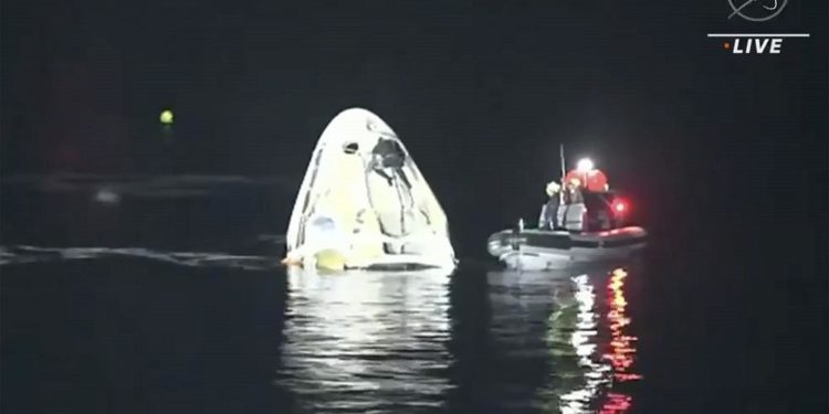 Uluslararası Uzay İstasyonunda görevleri biten 4 astronot 167 gün sonra Dünya’ya döndü