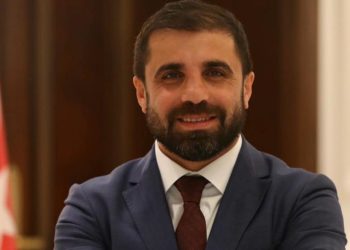 Bakan Soylu’nun danışmanı Ali Faik Hacıoğlu’dan Peker’e yanıt: Aracımı 877 bin TL’ye aldım