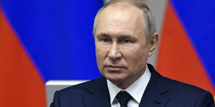 Putin’den Ukrayna açıklaması: ‘Anti-Rusya’ platforma dönüştü, tehditlere yanıt vermeliyiz