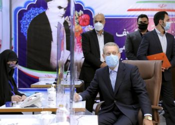 İran’da cumhurbaşkanlığı aday adaylığı için başvurular sona erdi: Yarışta kim ön planda?