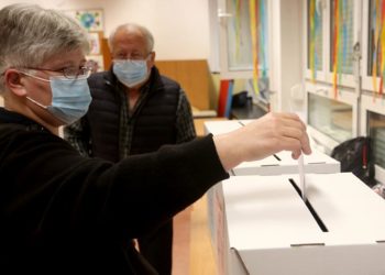 Hırvatistan’da yerel seçimlerde halk sandık başında: Belediye başkanları ve üyeleri seçilecek