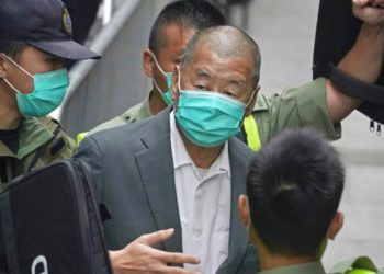 Hong Kong’da hapiste bulunan medya patronu Jimmy Lai’ye 14 ay yeni hapis cezası