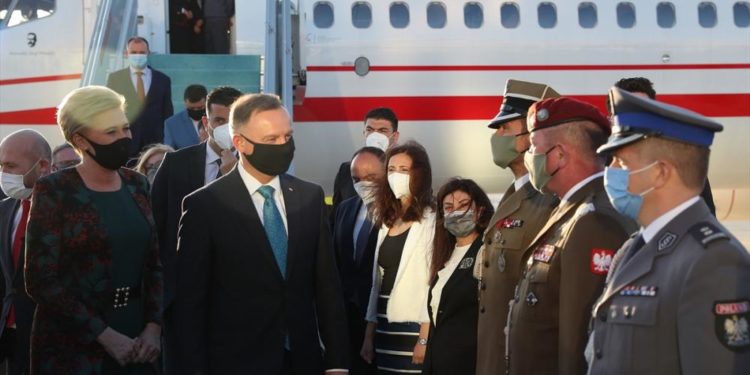 Polonya Cumhurbaşkanı Duda, Türkiye’de: 24 adet SİHA alımı için sözleşmesi imzalanacak