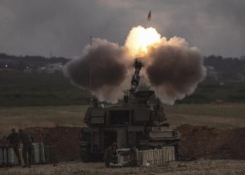 Biden’ın İsrail’e silah satışına onay vermesi kendi partisi içinde tartışmalara yol açtı