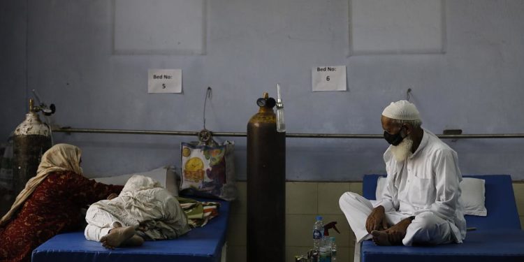 Hindistan’da vaka sayısı, son 45 günün en düşük seviyesine indi