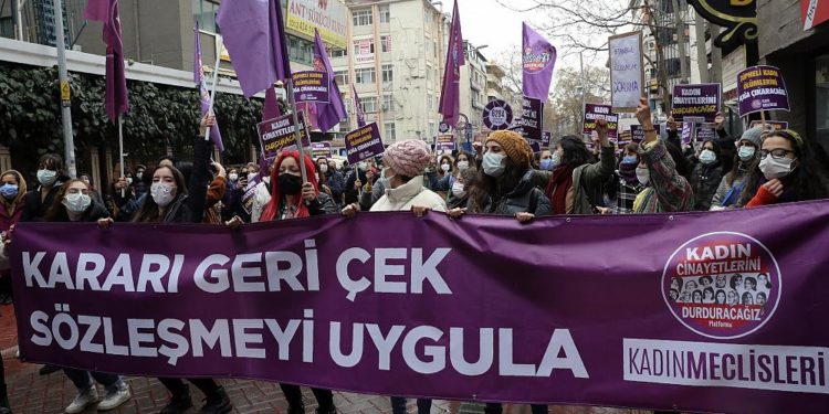 Türkiye’nin ayrıldığı İstanbul Sözleşmesi 10. yıl dönümü: Kadına yönelik şiddete karşı ne yapıldı?