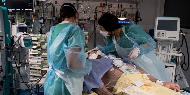 Araştırma: Covid-19 solunum değil, damar hastalığı