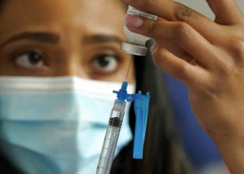 İngiltere: İki doz Covid-19 aşısı koronavirüsün Hint varyantına karşı etkili