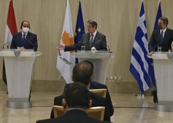 Yunanistan, Mısır ve Kıbrıs Rum Kesimi savunma bakanlarından iş birliği mesajı