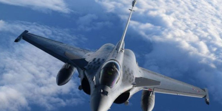 Mısır Fransa'dan 30 Rafale savaş uçağı almak için sözleşme imzaladı