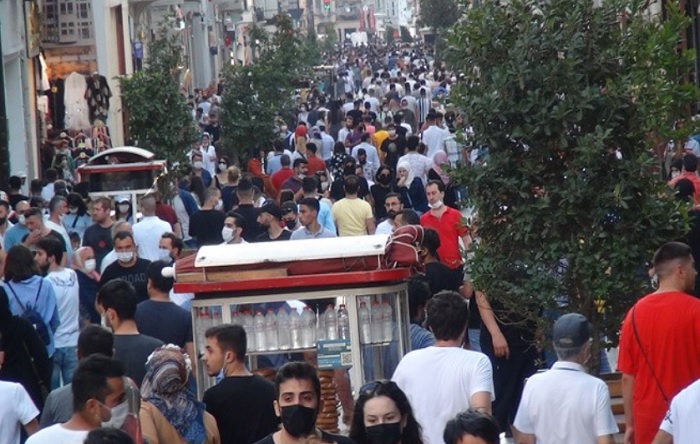 Sağlık Bakanı Koca, illere göre haftalık vaka sayısını açıkladı