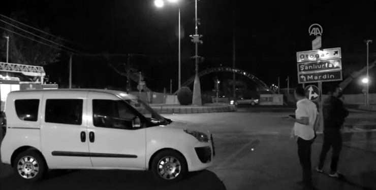 Diyarbakır’da askeri üsse maket uçaklarla saldırı girişimi