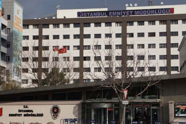 ‘Pelikan hesap verecek’ sloganı atan 4 polis gözaltına alındı, şube müdürünün yeri değiştirildi