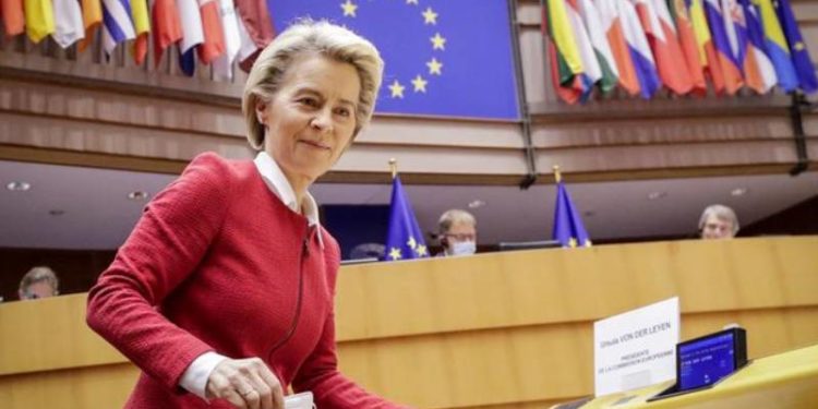 AB vatandaşlarının dörtte biri ilk doz aşıyı oldu