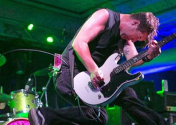 ABD'de konser bileti aşı yaptırana 18, yaptırmayana bin dolar