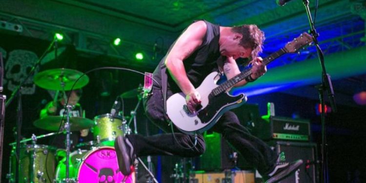 ABD'de konser bileti aşı yaptırana 18, yaptırmayana bin dolar