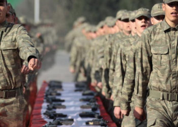 AKP hazırlıyor: 'Askerler savcı kararı olmadan yakalanabilecek'