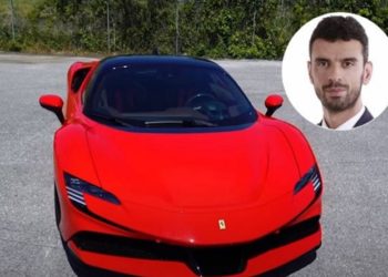 AKP’li Sofuoğlu, vergiden kaçmak için 7 milyonluk Ferrari’yi yabancı uyruklu eşinin üstüne aldı