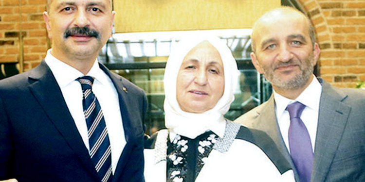 Akın İpek o avukatın talebini paylaştı: ‘Daha ne yapacaksın; kefenimizi de mi soyacaksın?’