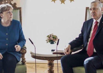 Almanya-Türkiye hattında diplomasi atağı