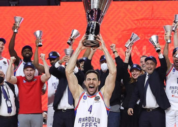 Anadolu Efes, son üç sezondaki yatırımlarıyla Avrupa'nın zirvesine çıktı