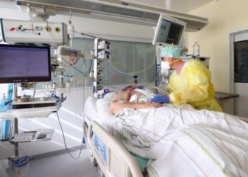 Araştırma: Covid-19 altı ay sonra da etkisini gösteriyor