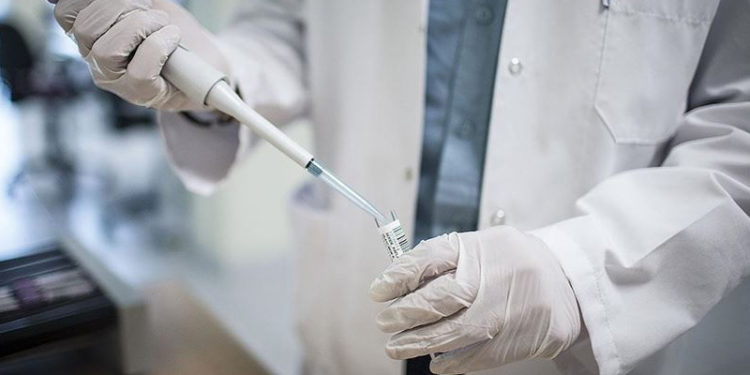 Avrupa İlaç Ajansı, Covid-19'a karşı bir ilaç için değerlendirme sürecini başlattı