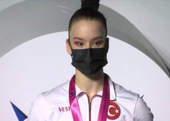 Ayşe Begüm Onbaşı, Dünya şampiyonu oldu