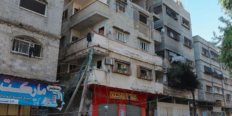 BM: İsrail'in Gazze'ye saldırıları sonucu en az 75 bin Filistinli yerinden edildi