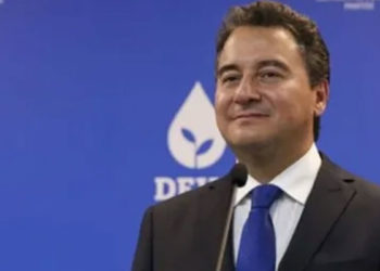 Babacan'dan deve kuşu paylaşımı: Yetkililerin harekete geçmesi için daha ne olması gerekiyor?