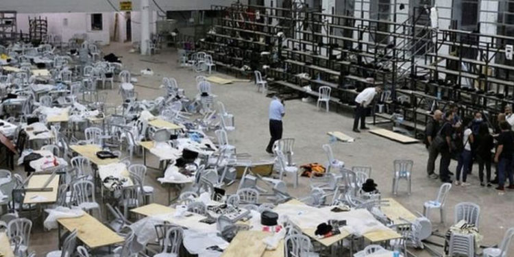 Batı Şeria'da bir sinagogda ayin esnasında tribün çöktü: En az 2 kişi öldü