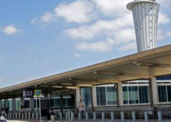 Bazı uluslararası havayolu şirketleri, Tel Aviv uçuşlarını çift yönlü durdurdu