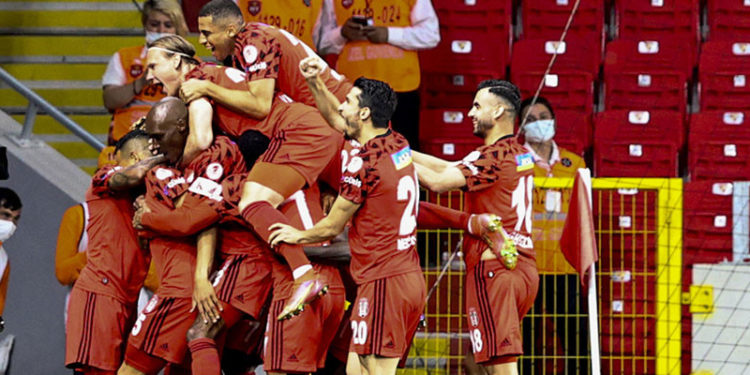 Beşiktaş, Süper Lig’den sonra Ziraat Türkiye Kupası’nı da kazandı