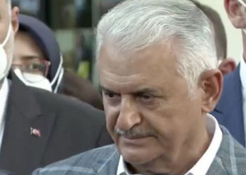 Binali Yıldırım: Oğlum Covid testi, maske dağıtmak için Venezuela'ya gitti