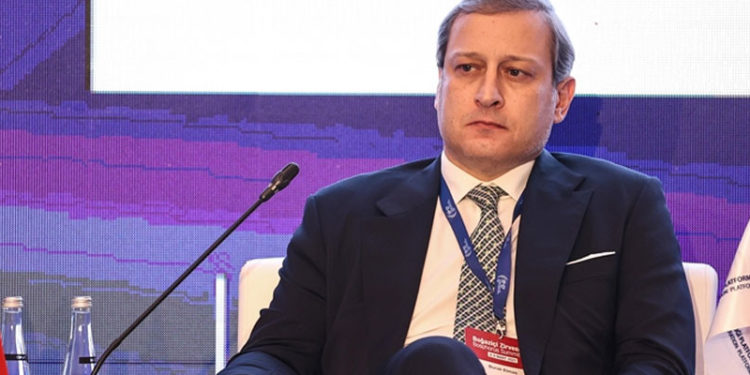 Burak Elmas: Yeni bir teknik direktörle anlaşılması durumunda sözleşmeyi iptal edeceğiz