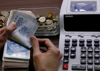 Bütçe açığının milli gelire oranı yüzde 4.3'ten yüzde 1.7'ye indi