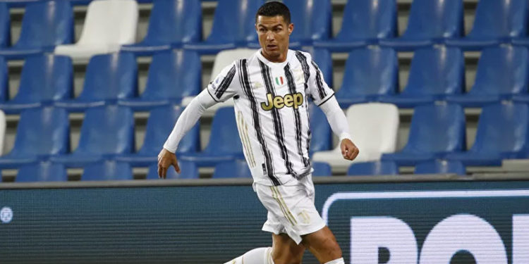 Cristiano Ronaldo, '3 farklı takım ve milli takımda 100 gol atan ilk futbolcu' olarak tarihe geçti