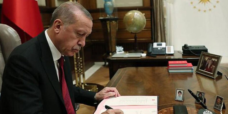 Cumhurbaşkanı Erdoğan, 4 ismi HSK üyeliğine seçti