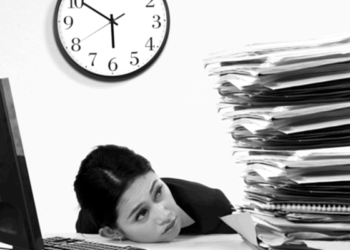 DSÖ: Uzun çalışma saatleri her yıl yüz binlerce ölüme neden oluyor