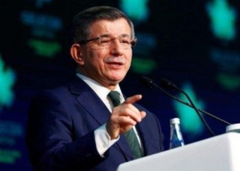 Davutoğlu’ndan Erdoğan’a: Siz de iktidara veda vaktinin geldiğini anladınız