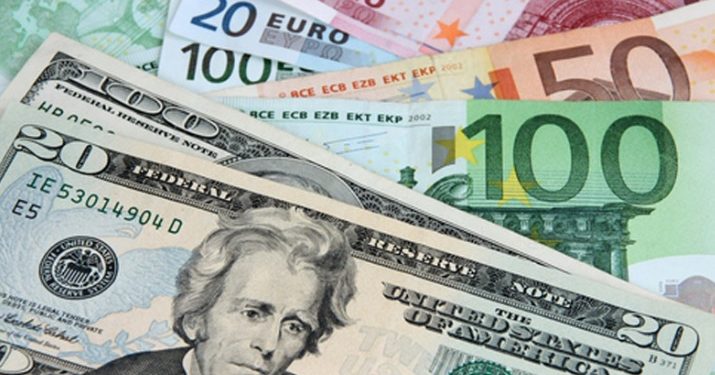 Dolar ve euro tüm zamanların rekorunu kırdı