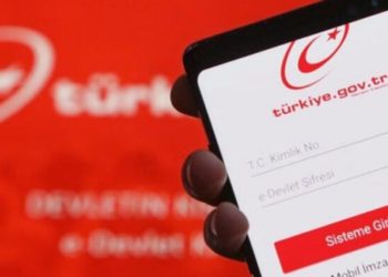 E-Devlet'te yeni d&ouml;nem: Vatandaşlar, b&ouml;lgede g&ouml;rev yapan polislerin kimlik bilgilerine ulaşabilecek