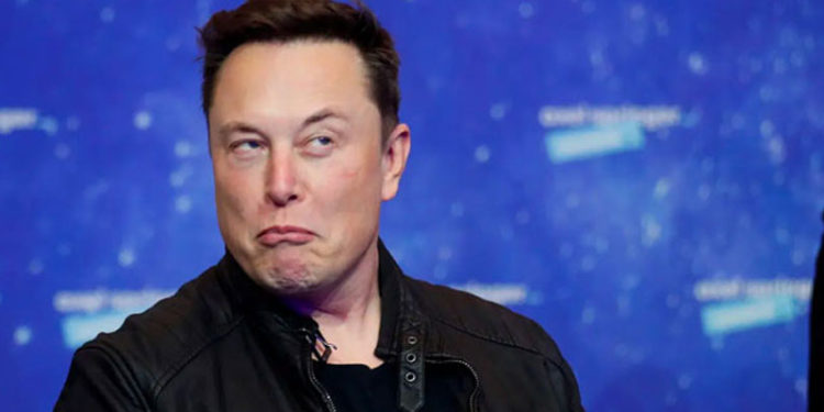 Elon Musk: Elektrikli araçları yeniden icat ettim ve insanları roketle Mars'a gönderiyorum, normal biri olacağımı mı sandınız?